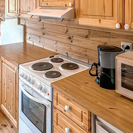 Awesome In * Tjorhom